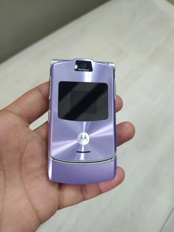 Мобильный телефон Motorola RAZR V3 Perfectum