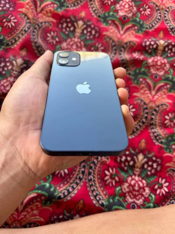 iphone 12 в хорошым состояние на 128гб 79 акб 1