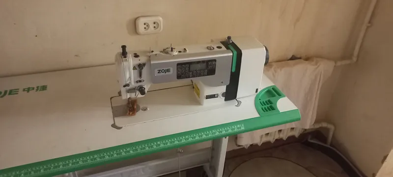 продаётся швейная машинка