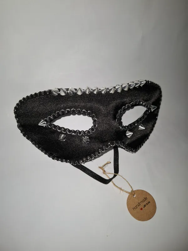Maskarad niqobi 2 Maskarad niqobi 2