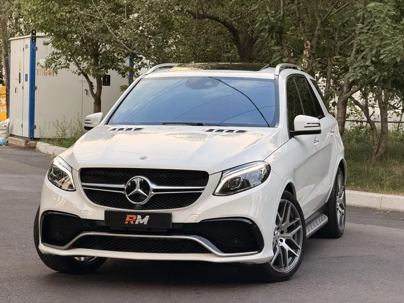 Mercedes Benz GLE350 1 Mercedes Benz GLE350 1