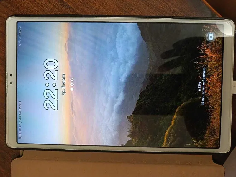 Планшет "Samsung" 3 Планшет "Samsung" 3