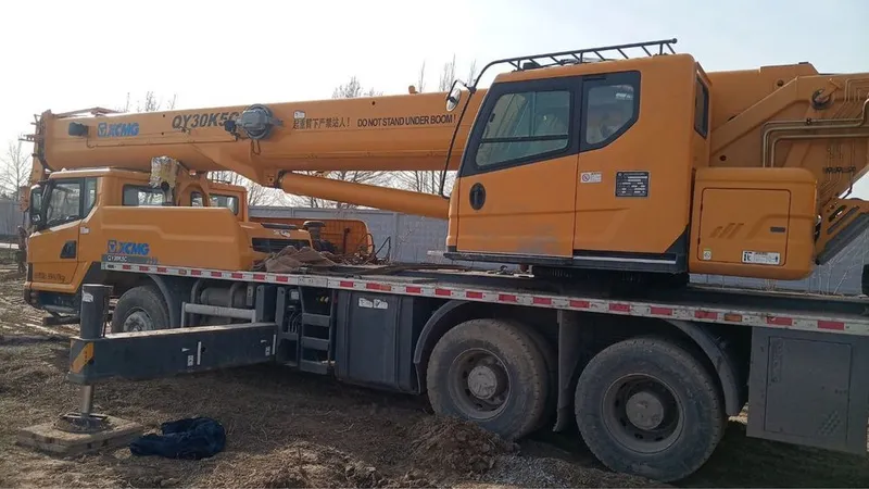 Kran 30 t xolati allo 2100мото час — фото 1