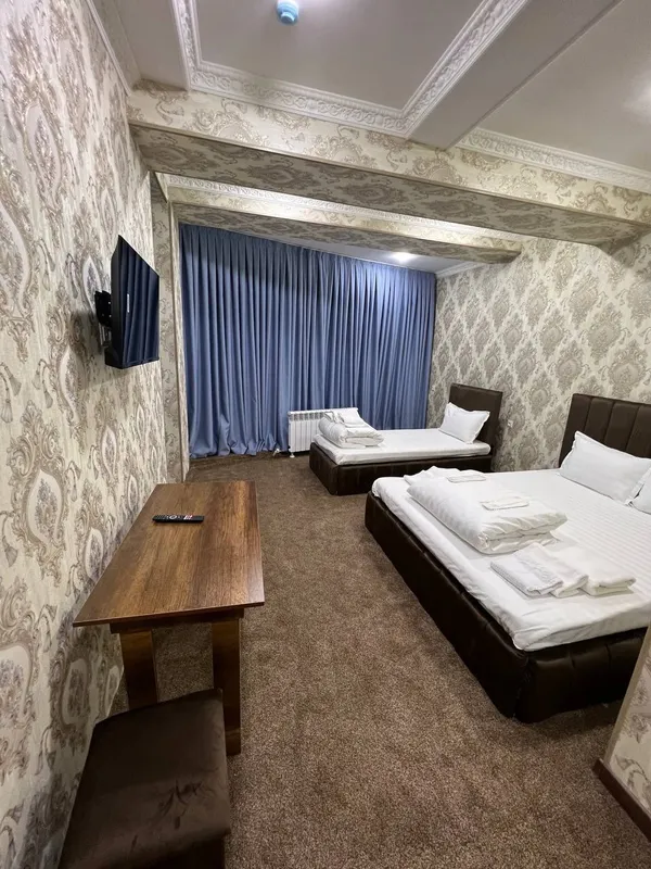 Sofa Hotel 2
