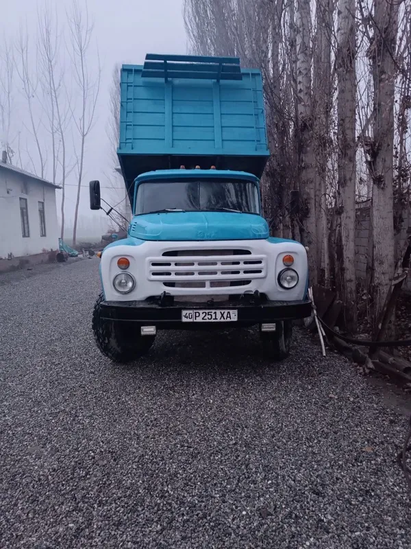 Zil sotiladi narxini kelishamiz kami bor — фото 1