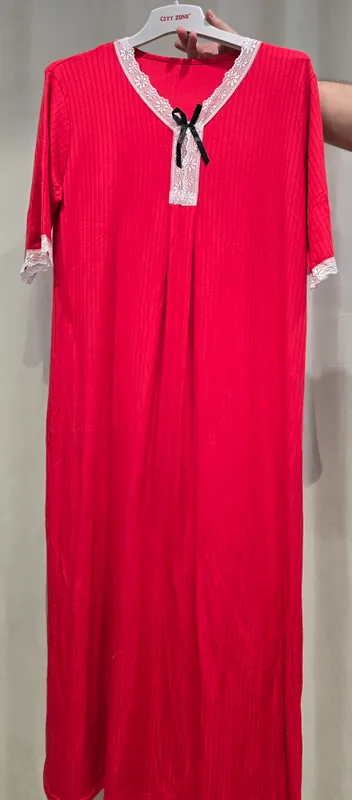 Платья женские, новые. по 75.000 2