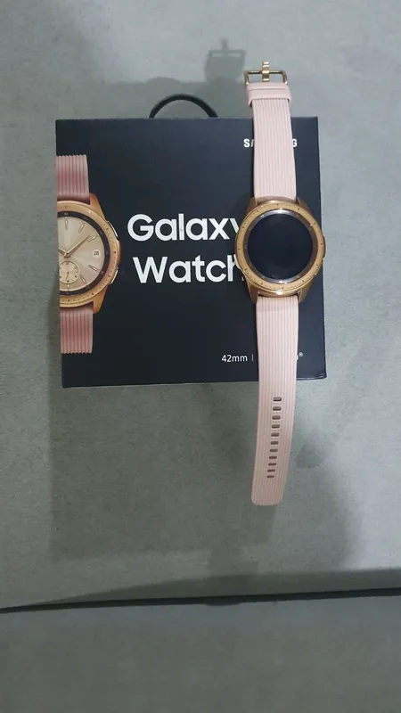 Samsung Galaxy Watch ayollar soati sotiladi