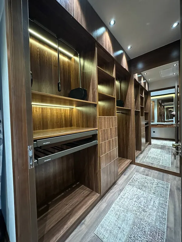 БИЙ метро НОВОСТРОЙКА аренда 3в2 90м2 6