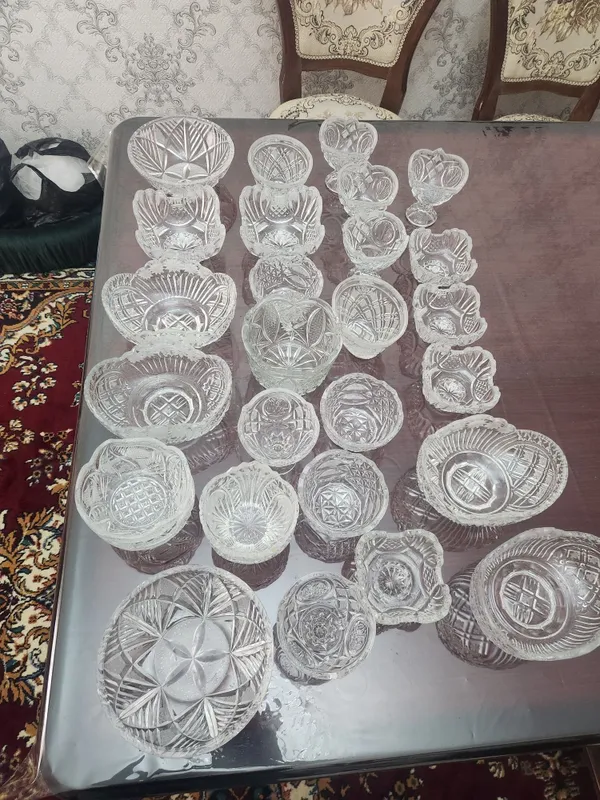Xrustallar sotiladi