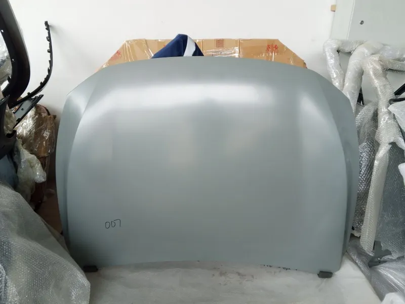 Old Kapot Dongfeng EP007. Передний Капот Dongfeng 1