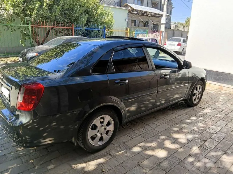 Chevrolet Lacetti / Gentra 3-pozitsiya sotiladi 2 Chevrolet Lacetti / Gentra 3-pozitsiya sotiladi 2