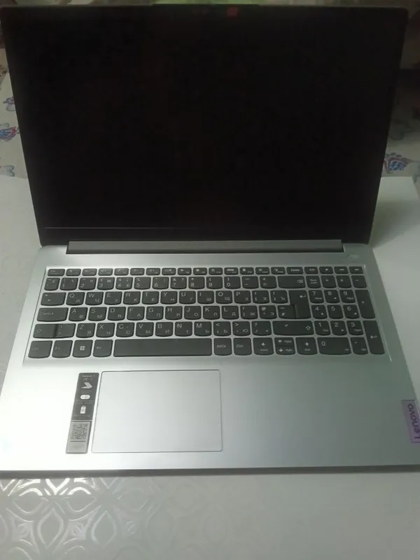 Ноутбук Lenovo... 3 Ноутбук Lenovo... 3