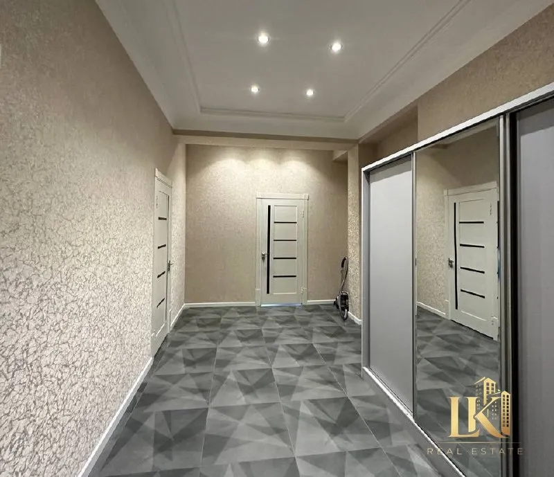 Продаётся 2-комнатная квартира в ЖК Dream House (Яккасарайский) 6