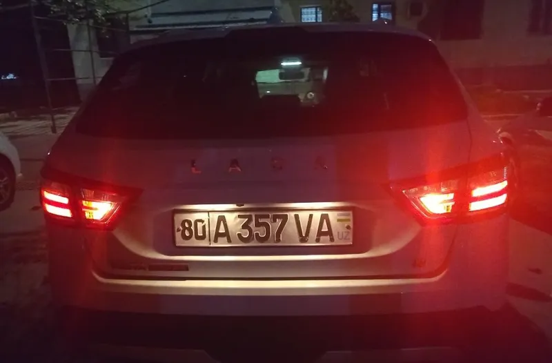 Срочно продаётся Lada SW Cross 9 Срочно продаётся Lada SW Cross 9