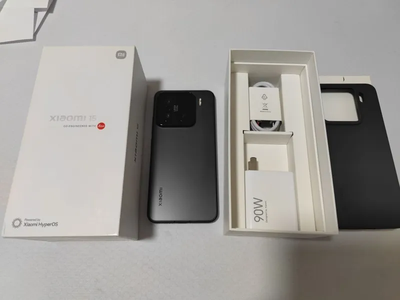 Xiaomi 15 full тайёр