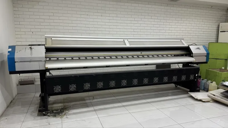 Plotter printer sotiladi – A1/A0 format, yaxshi holatda