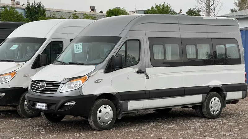 JAC Sunray BUS – Йўловчи ташиш учун ишончли ва қулай микроавтобус 6 JAC Sunray BUS – Йўловчи ташиш учун ишончли ва қулай микроавтобус 6