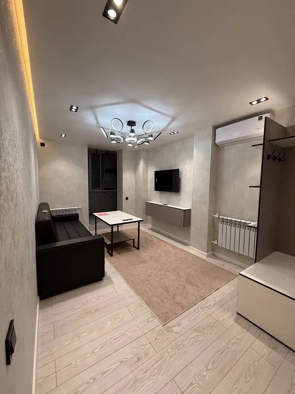 Сдается 3x комнатная квартира С обстановкой ЛЮКС в горде Алмалыке — фото 1