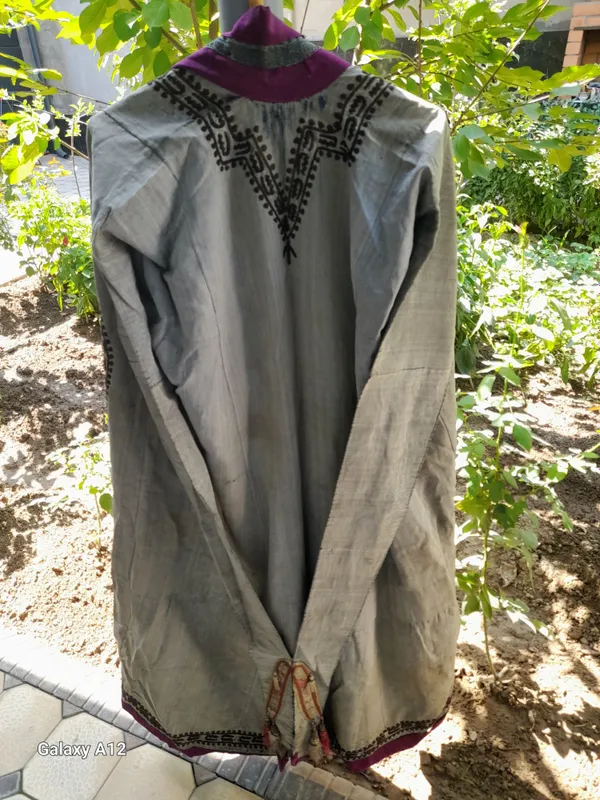 XVIII asrga oid paranjilar sotiladi, ishlatilgan 2
