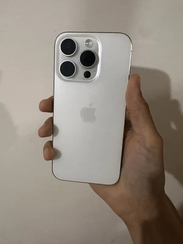 iPhone 15 Pro 128GB White Titanium | 89% АКБ | Отличное состояние 2 iPhone 15 Pro 128GB White Titanium | 89% АКБ | Отличное состояние 2