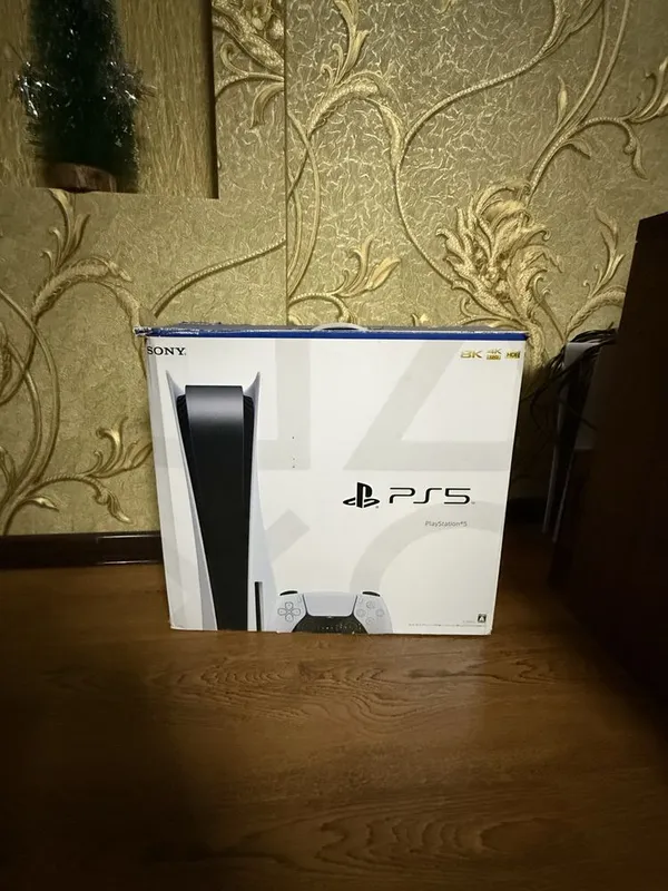 Продам playStation 5 в хорошем состоянии 5 Продам playStation 5 в хорошем состоянии 5