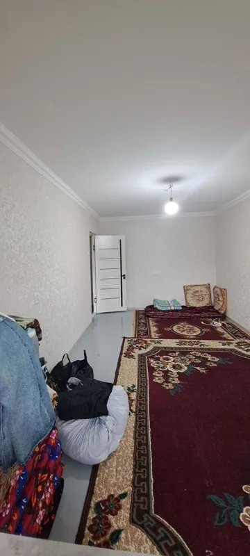 Чирчик шахар 8-микрораён ок сарой туйхонаси ёнида — фото 1