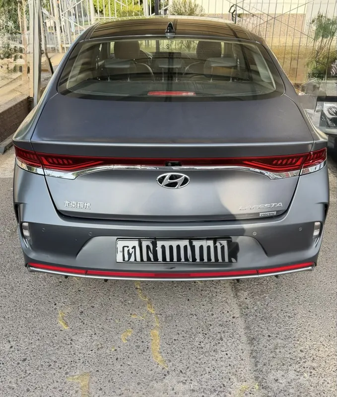 Hyundai Lafesta 4 Hyundai Lafesta 4