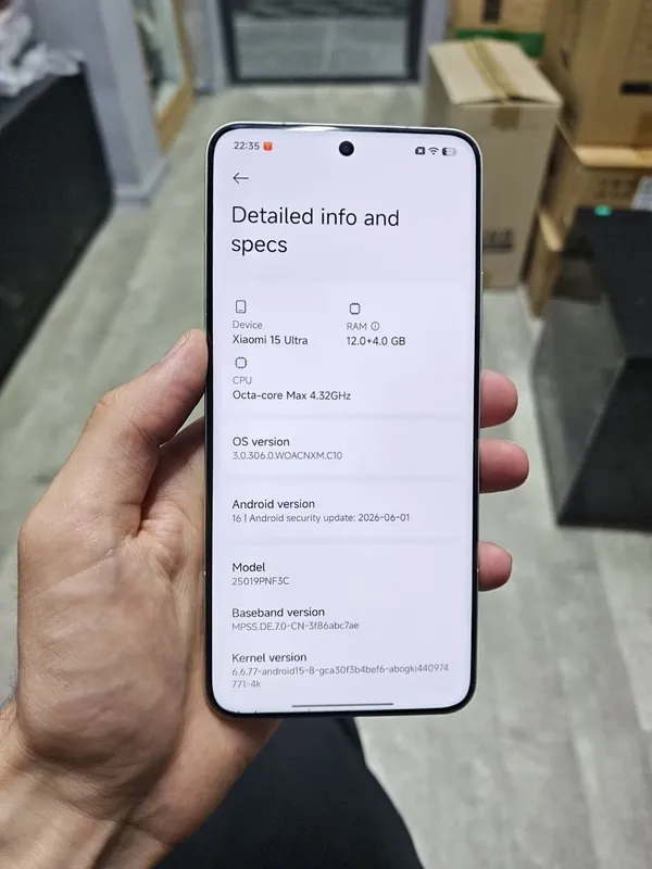 Xiaomi 15 ultra 12/256 Без дефектов Все работает супер Нету имей 3
