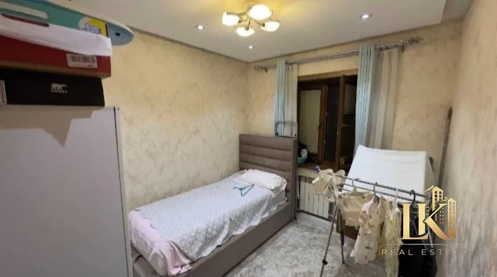 5 xonali kvartira sotiladi, 115 m², 8/9, Mirabod tumani 4 5 xonali kvartira sotiladi, 115 m², 8/9, Mirabod tumani 4