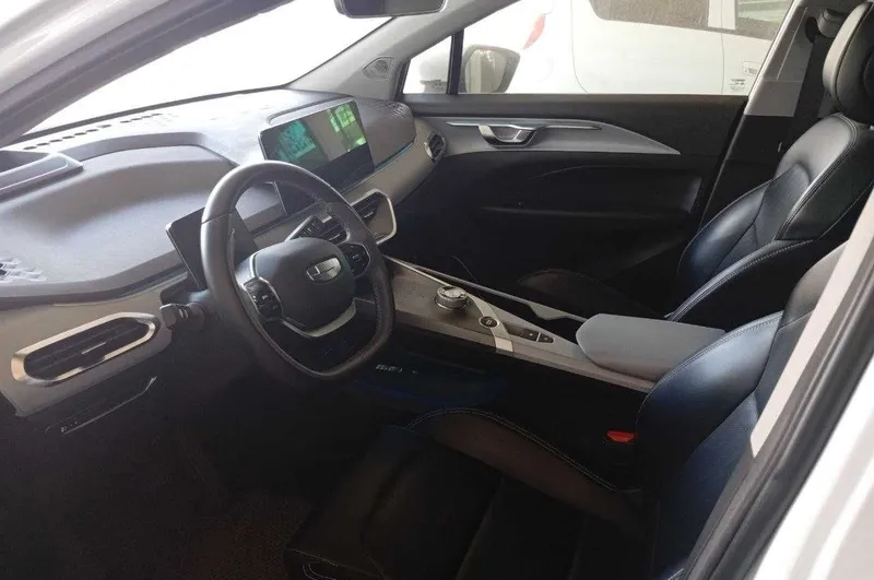 Geely Geometry C 2022, Рассрочка 5 Geely Geometry C 2022, Рассрочка 5
