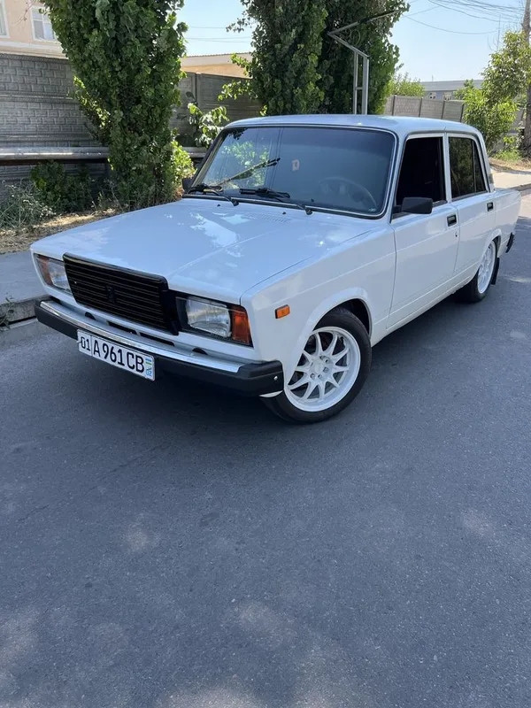 Vaz 2107 sotladi 1 Vaz 2107 sotladi 1