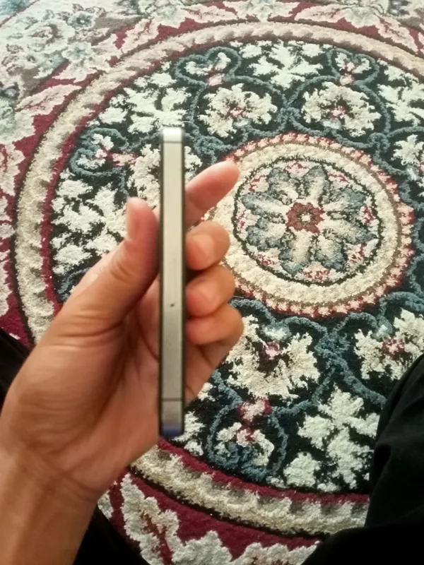 iPhone 4 2 iPhone 4 2