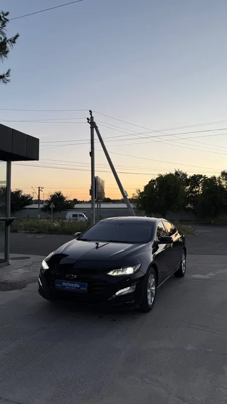 Malibu XL сотилади