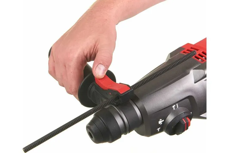 Перфоратор Milwaukee PH 26 T 4 Перфоратор Milwaukee PH 26 T 4