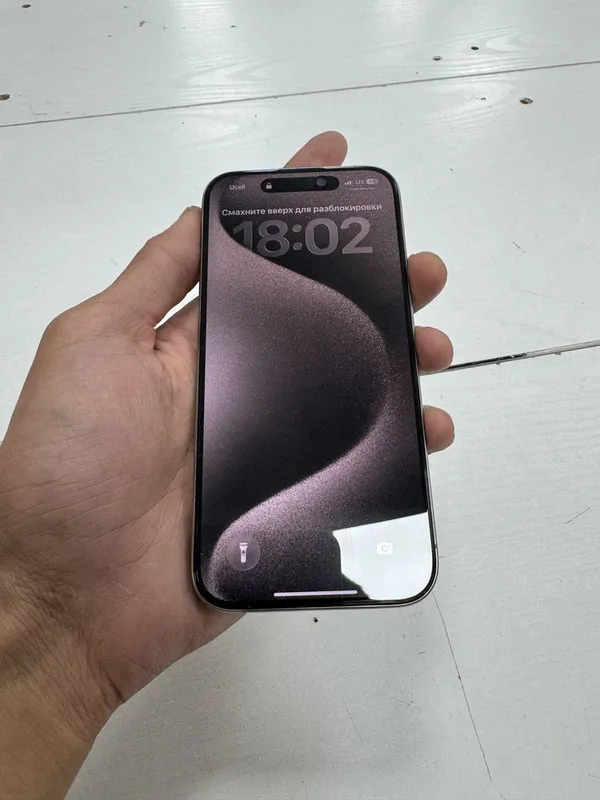 Iphone 15 pro edial 2