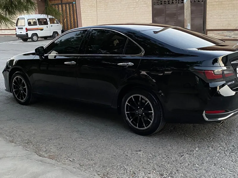 Lexus ES350 Японка 5 Lexus ES350 Японка 5
