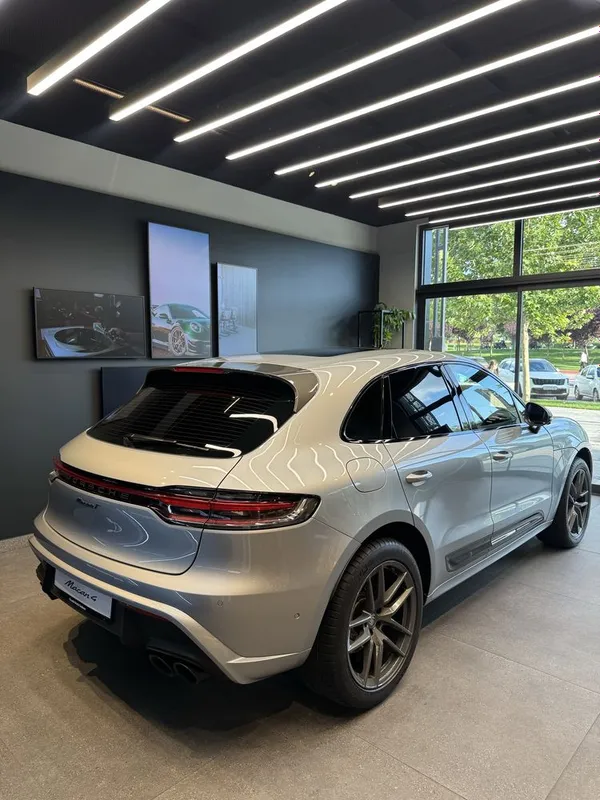 Porsche Macan T 2025