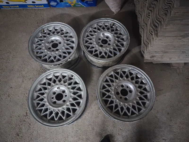 R15 diska orginal R15 diska orginal
