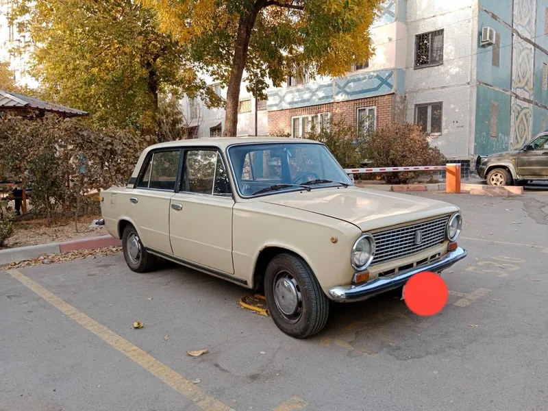Продается автомобиль 2 Продается автомобиль 2