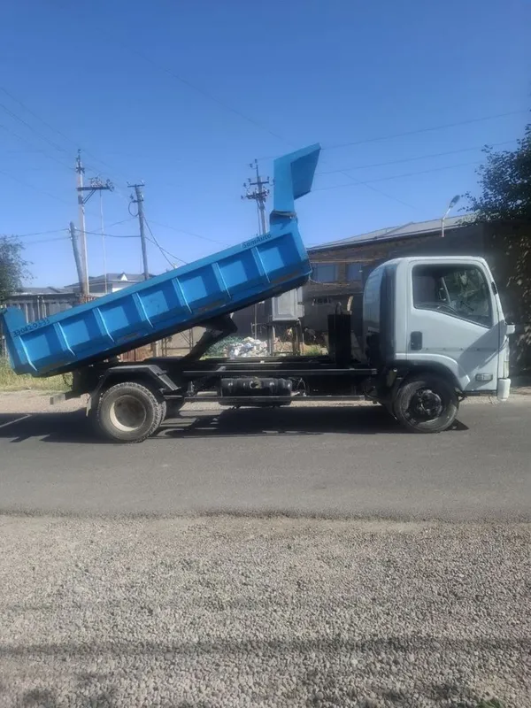 Isuzu xizmati stroy musor 3 Isuzu xizmati stroy musor 3