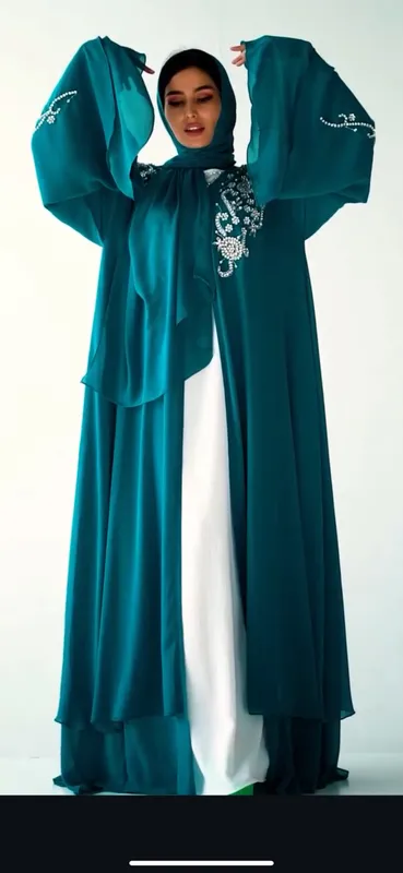 Abaya sotiladi Abaya sotiladi
