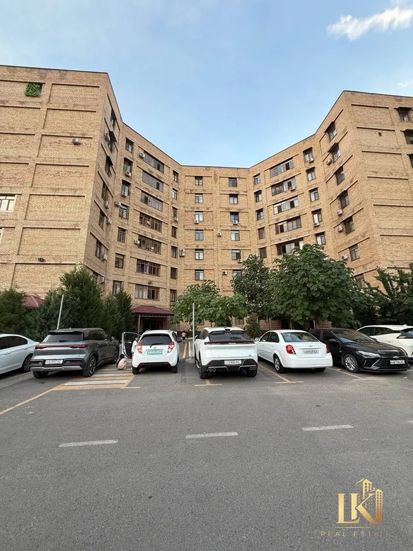 Продаётся просторная 4-комнатная квартира в элитной новостройке на Юнусабаде с гаражом и электрозарядкой, современный ремонт, панорамный вид — фото 9