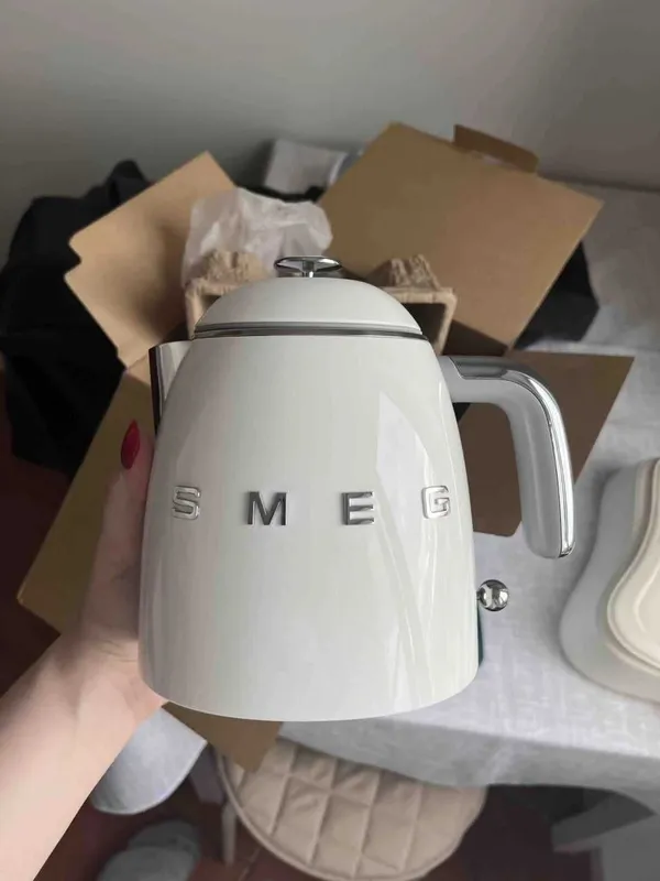 Электрический чайник SMEG +доставка