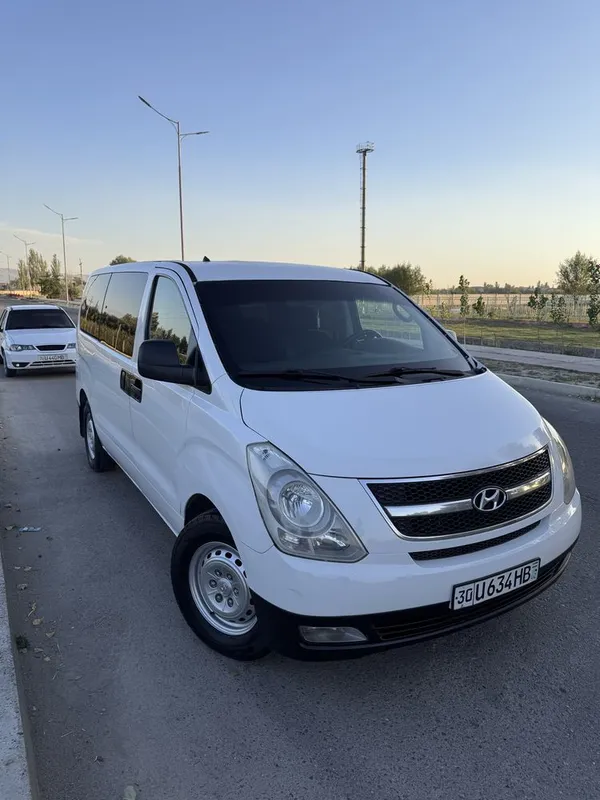 Hyundai Starex 2.4 benzin — фото 1 Hyundai Starex 2.4 benzin — фото 1