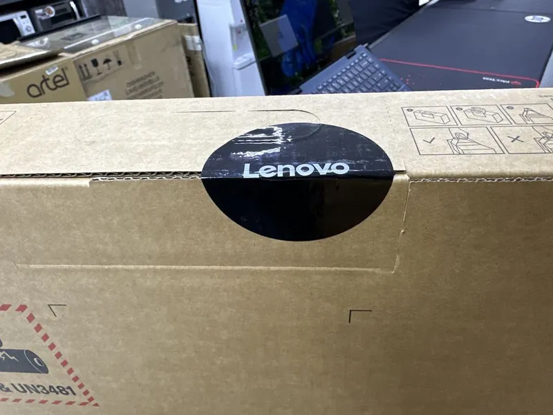 Lenovo ideapad slim 3 — фото 1