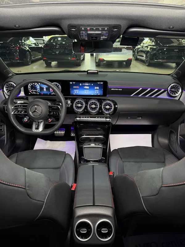 Mercedes-Benz CLA45S amg 3 Mercedes-Benz CLA45S amg 3