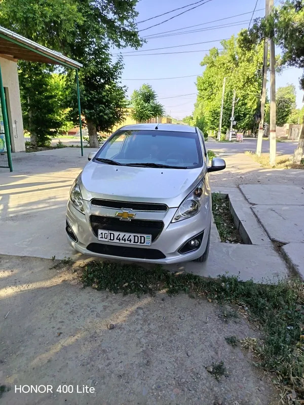 Spark idiyal 1 pazitsiya