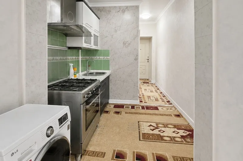 2 xonali kvartira, 63 m², 2/5, Uchtepa (Kvartal-25), Chilonzor metrostansiyasi 4