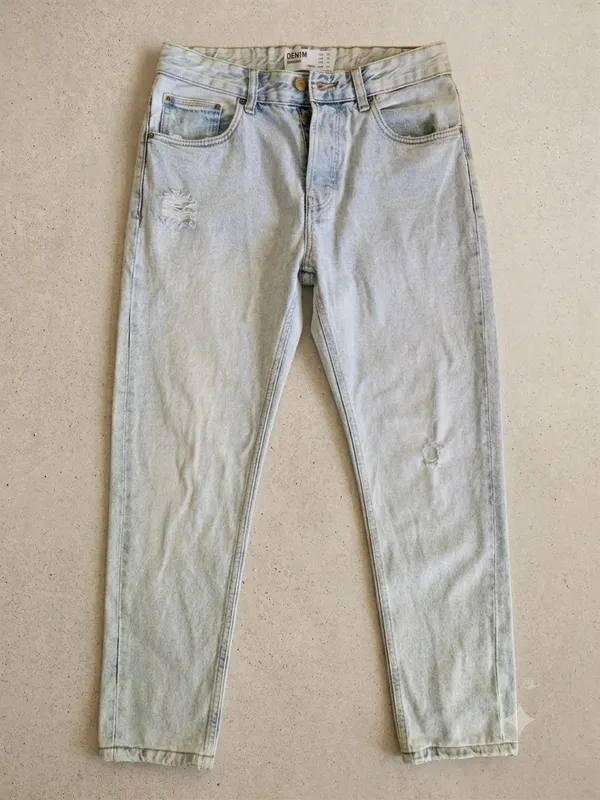 ЛЕГКИЕ ДЖИНСЫ BERSHKA (СВЕТЛЫЙ ВАРЕНЫЙ СИНИЙ) 1