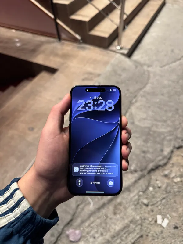 iPhone 15 Pro 256 ГБ, 89%, две SIM-карты 8